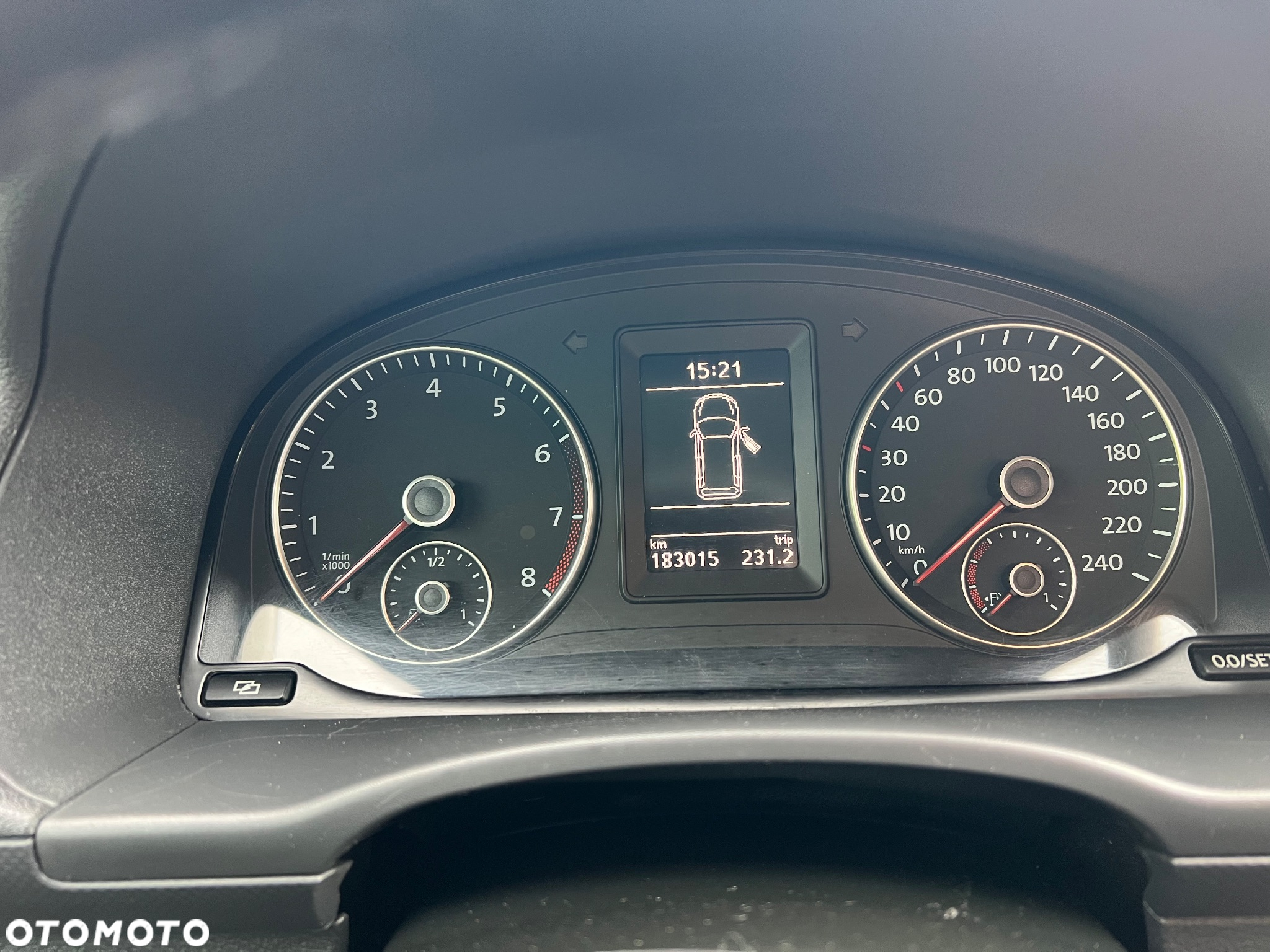 Volkswagen Caddy - 10