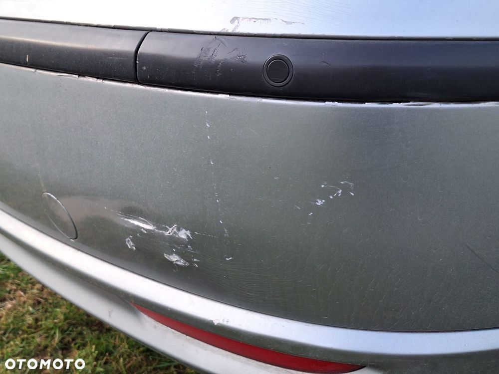 Ford Mondeo 2.5 V6 Ghia - 4