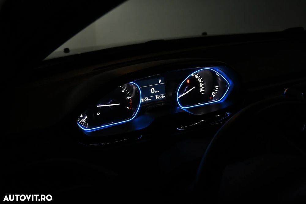 Peugeot 2008 PureTech 110 Stop&Start EAT6 Crossway - 34