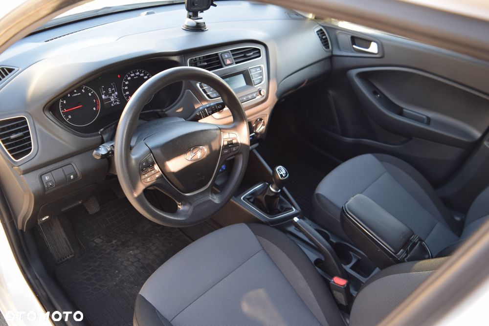 Hyundai i20 1.0 T-GDi Classic Plus - 8