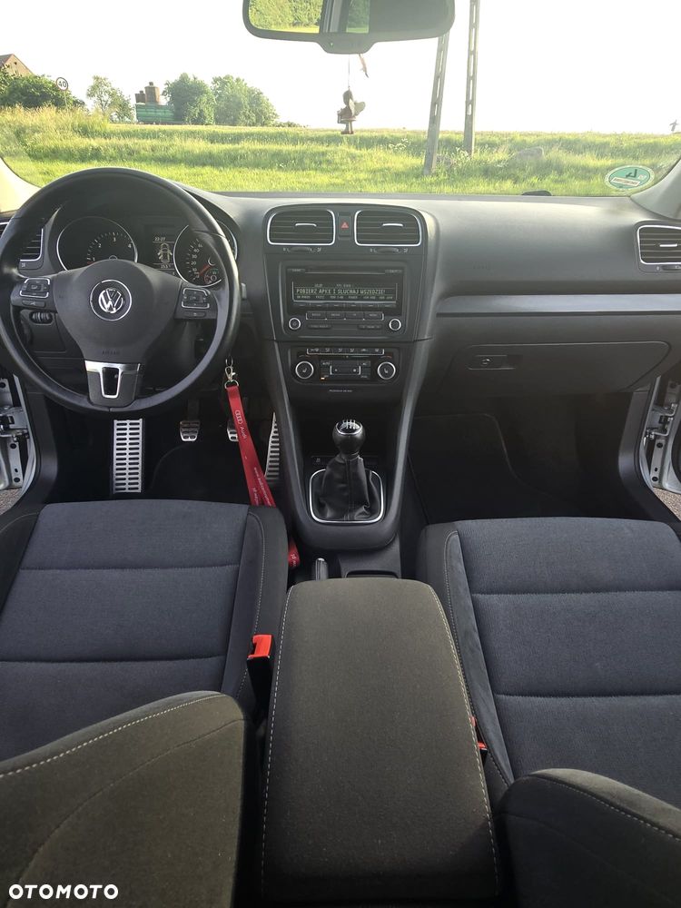Volkswagen Golf 2.0 TDI DPF Style - 11