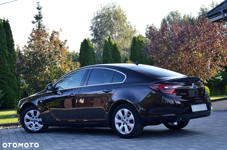 Opel Insignia 2.0 CDTI S&S - 12