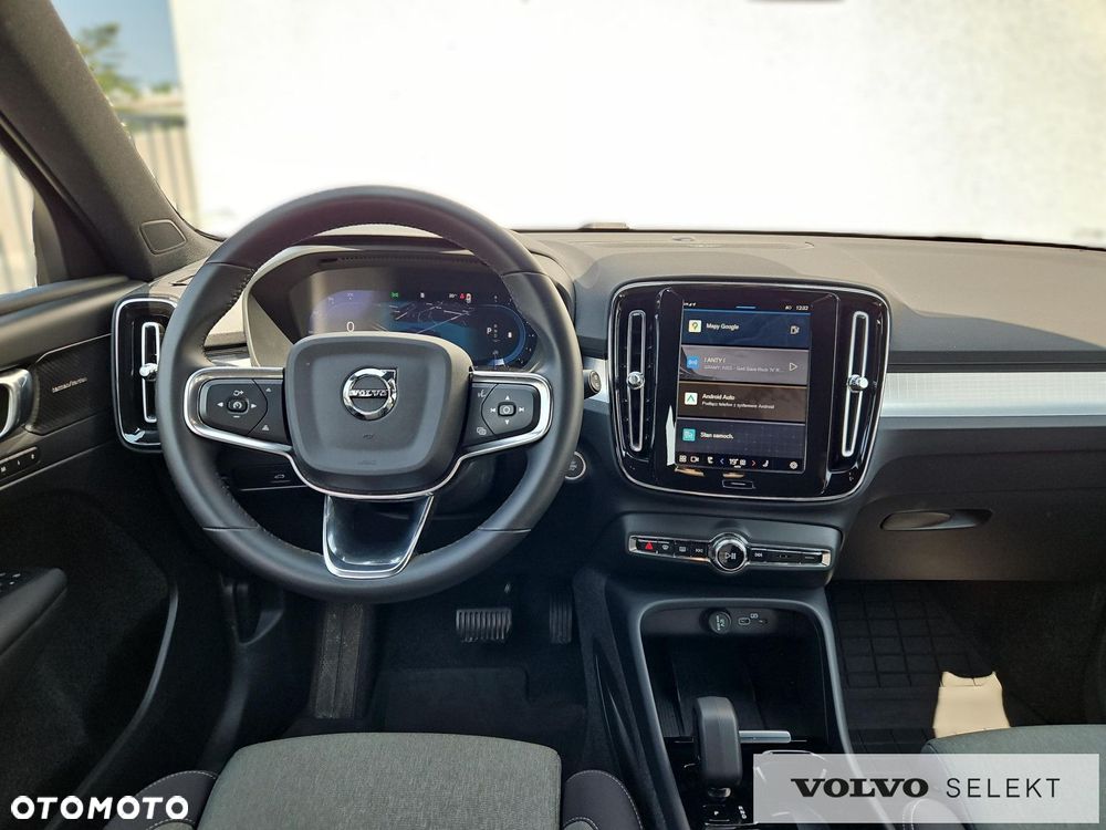 Volvo XC 40 - 18