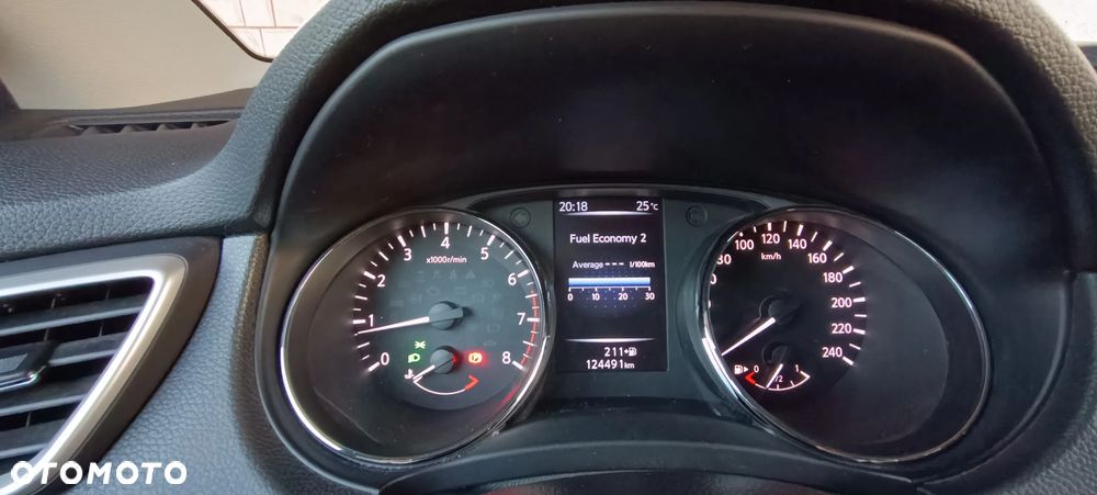 Nissan Qashqai 1.2 DIG-T Acenta EU6 - 14