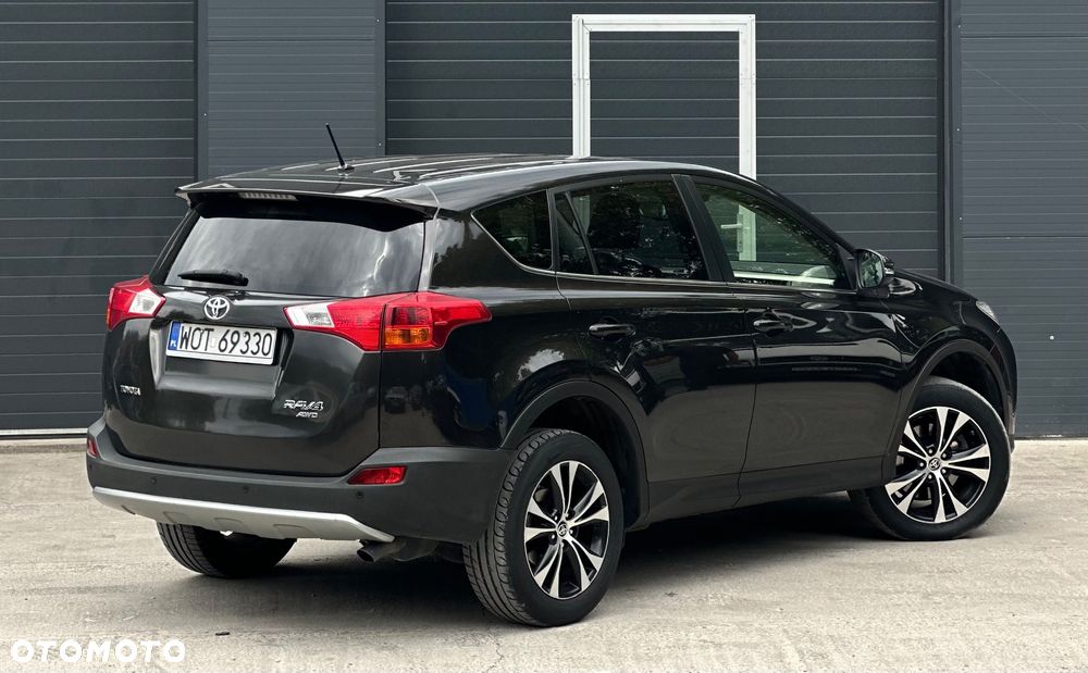Toyota RAV4 2.0 D-4D Premium - 4