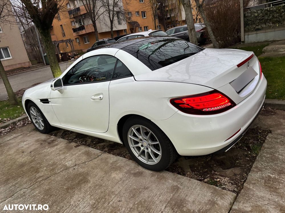 Mercedes-Benz SLC - 4