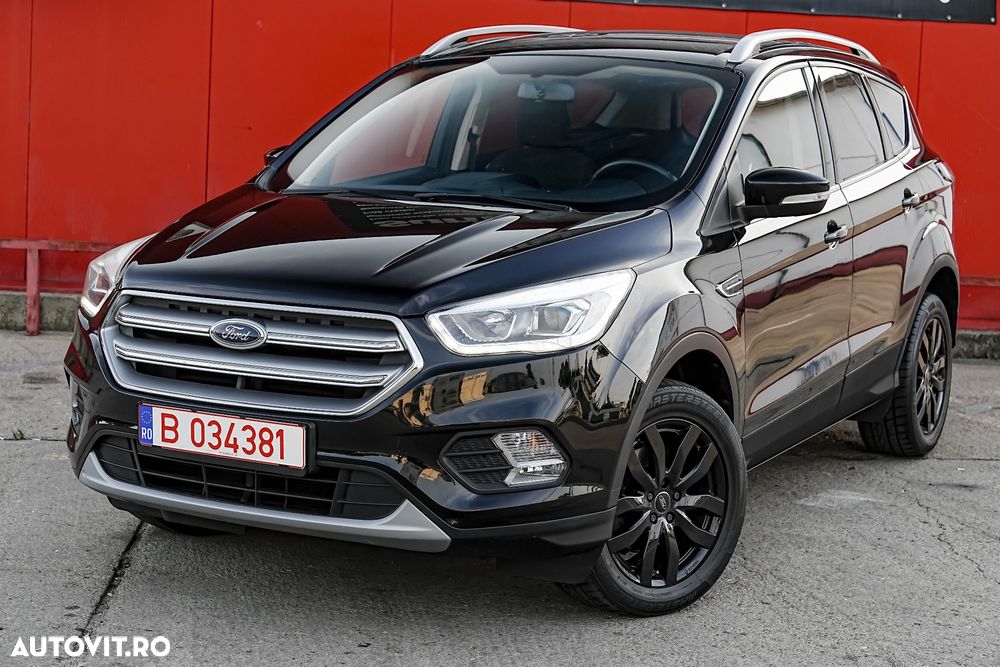 Ford Kuga 1.5 EcoBoost 2WD Trend - 1