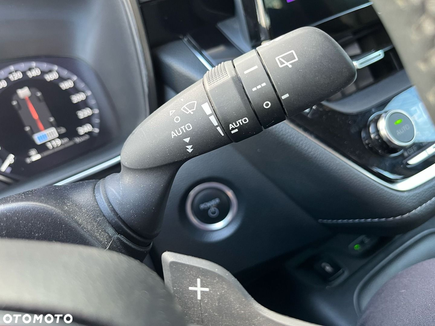 Toyota Corolla - 25