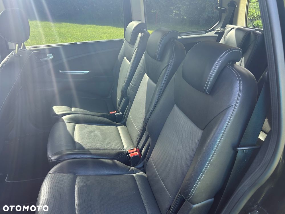 Ford Galaxy 2.0 TDCi DPF Ghia - 6