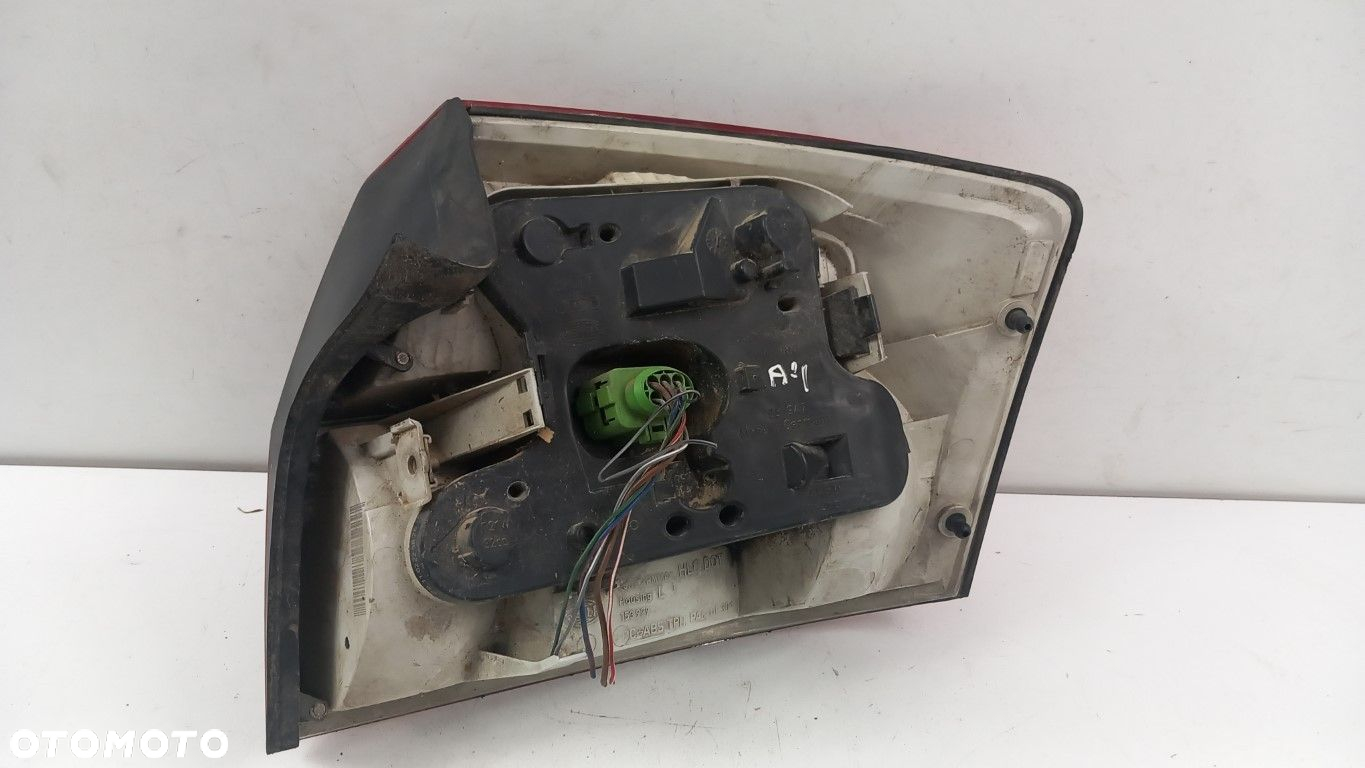 AUDI A4 B6 SEDAN LAMPA TYŁ LEWA ORGINAŁ - 4