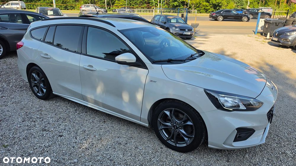 Ford Focus 1.5 EcoBoost ST-Line - 37
