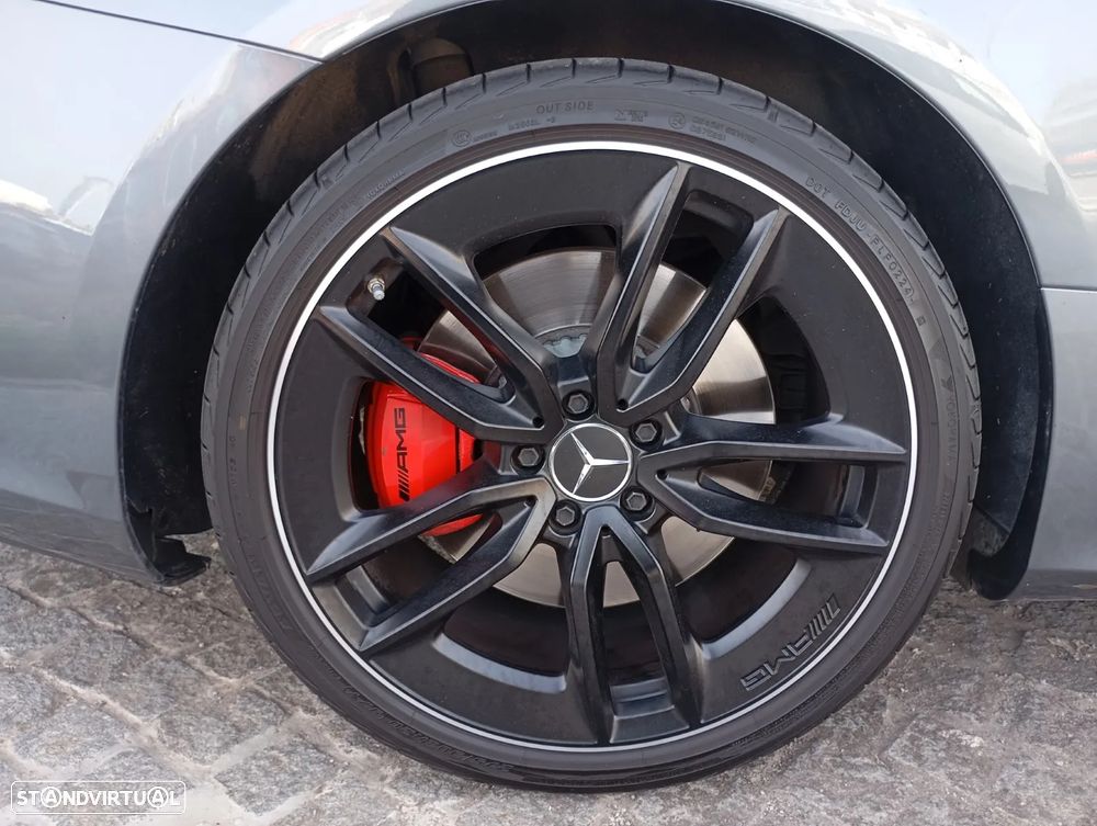 Mercedes-Benz E 53 AMG 4Matic+ - 8