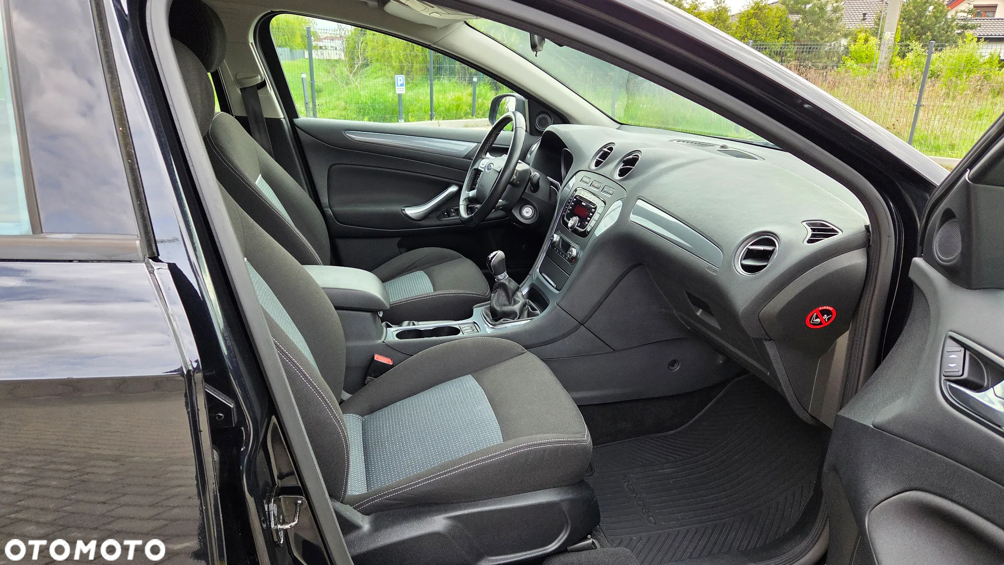 Ford Mondeo 2.0 Titanium - 22