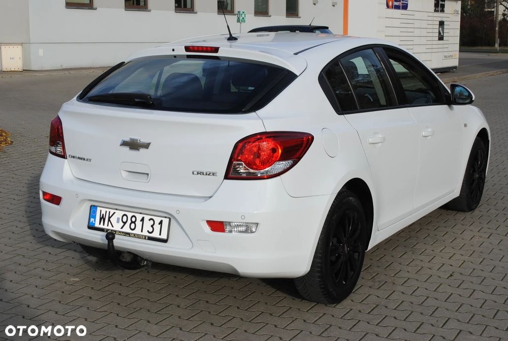 Chevrolet Cruze 1.8 LT - 33