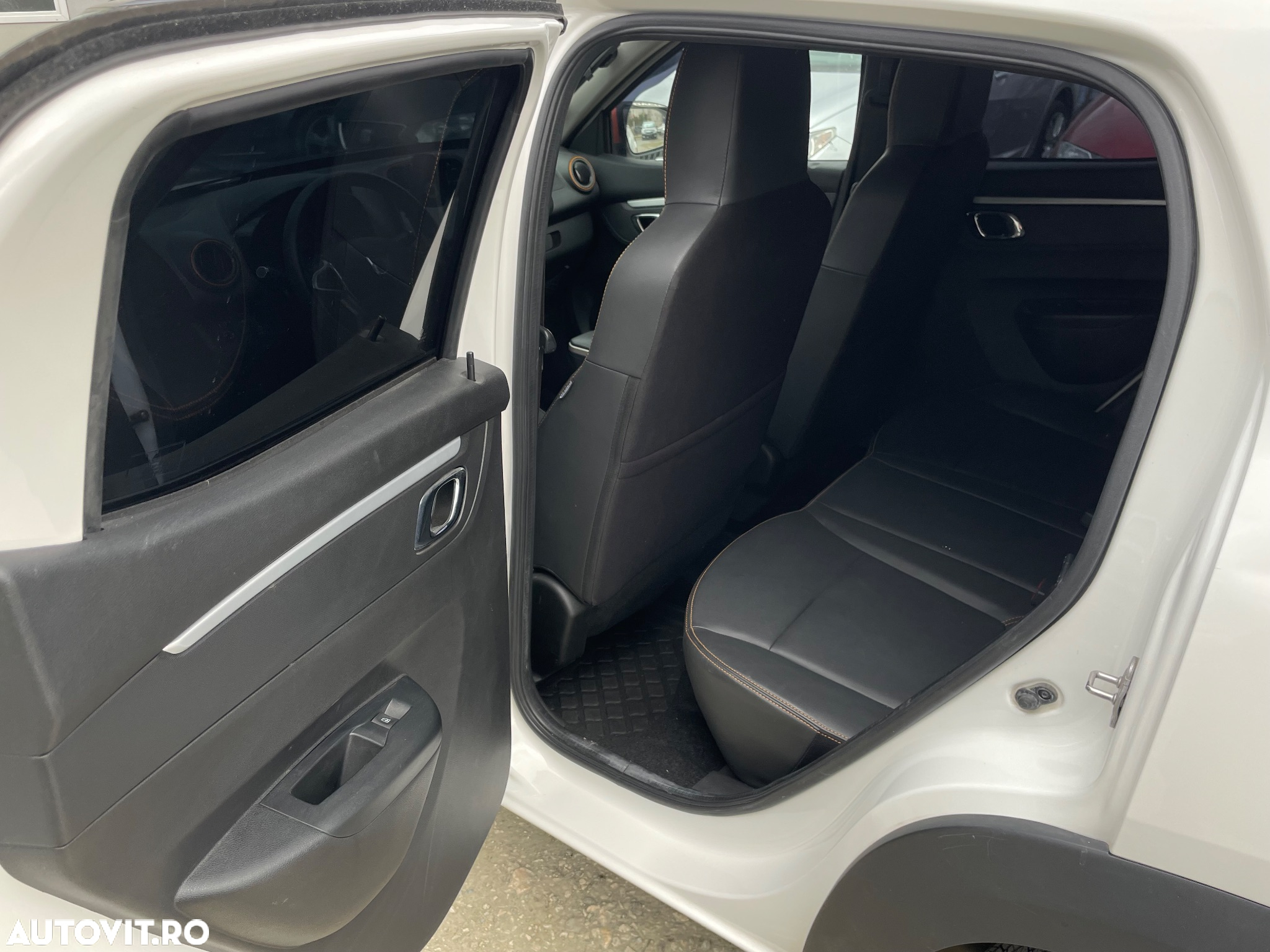 Dacia Spring Cargo Electric 45 (33kW) - 12