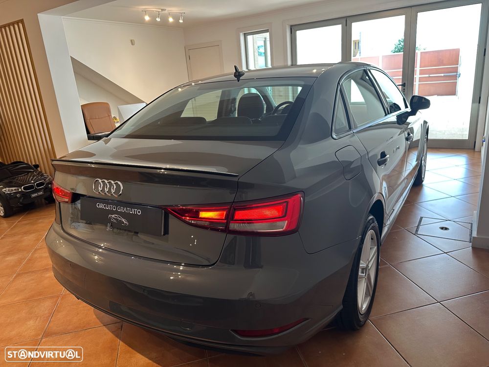 Audi A3 Limousine 1.6 TDI Design - 6