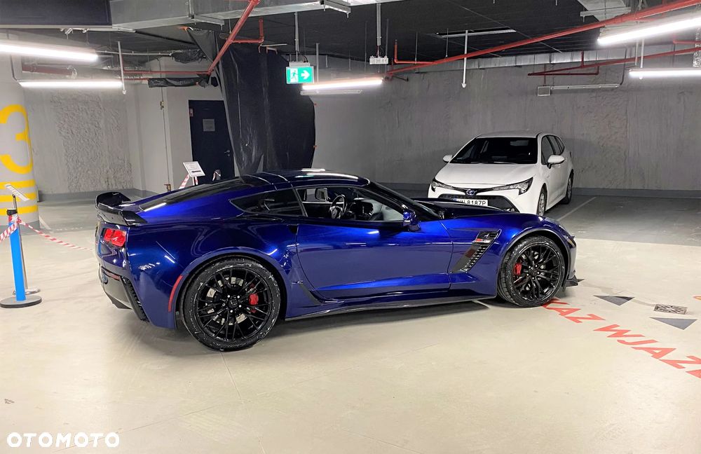 Chevrolet Corvette - 6