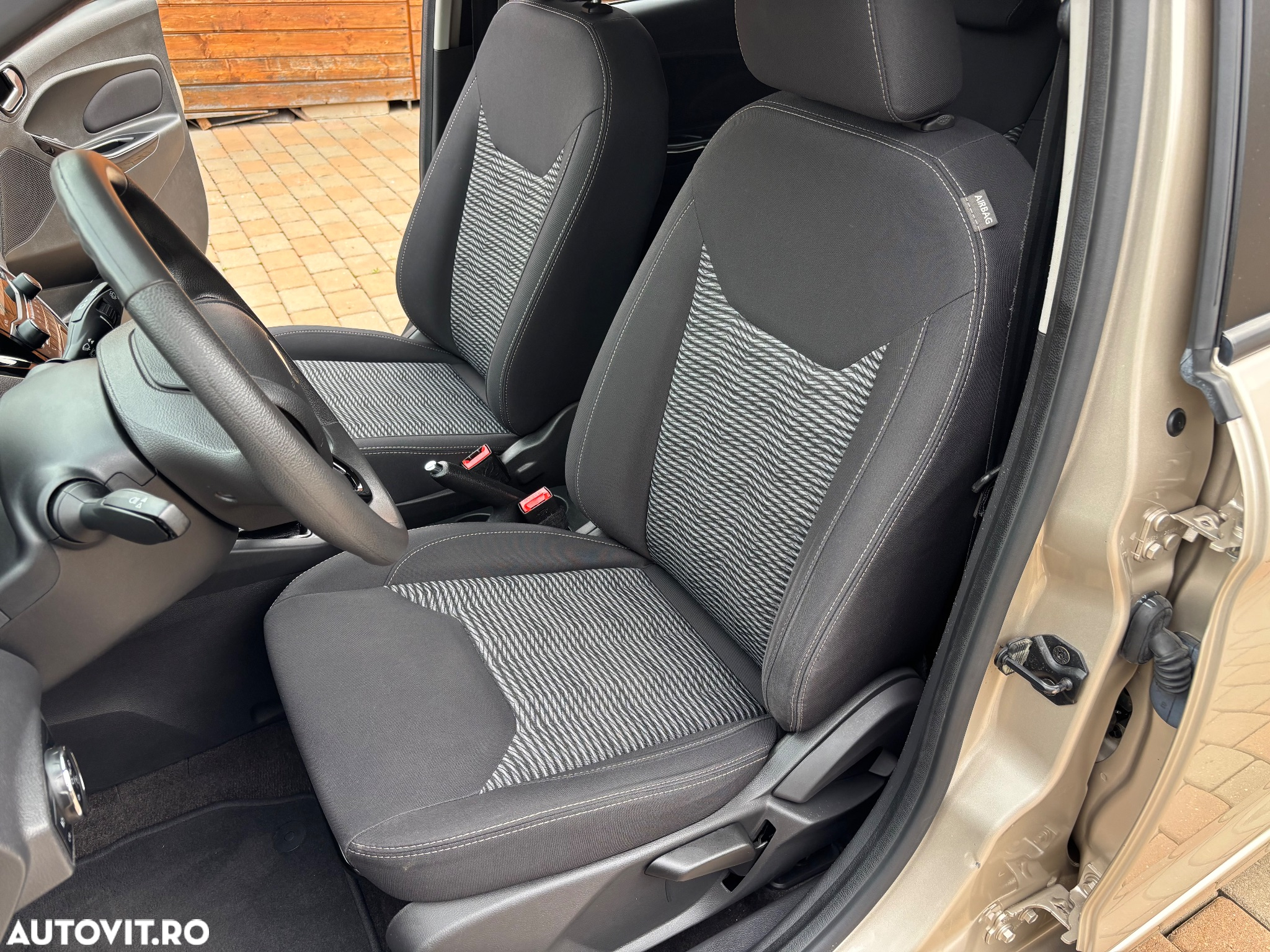 Ford Ka+ 1.2 S&S Cool & Connect - 14