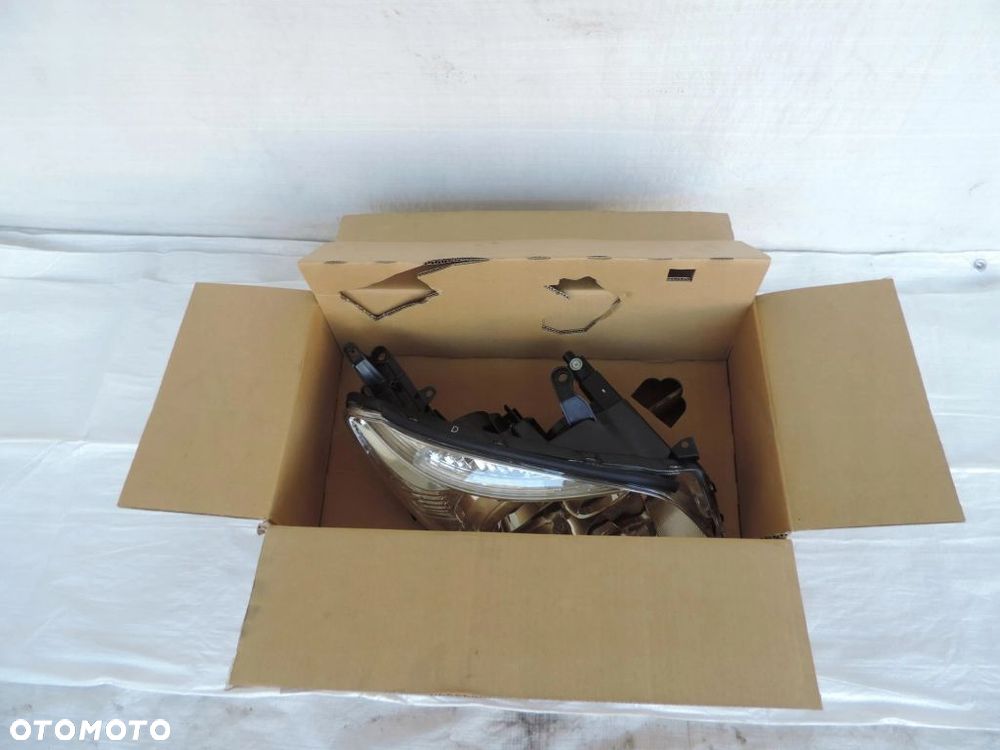 TOYOTA RAV-4 RAV4 05-08 LAMPA PRZEDNIA  PRAWA 81130-42311 NOWA ORYGINAŁ - 6