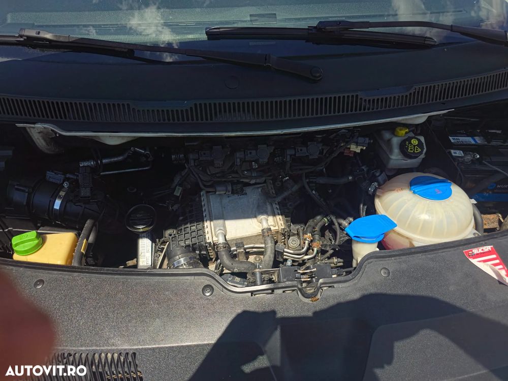Volkswagen Transporter - 15