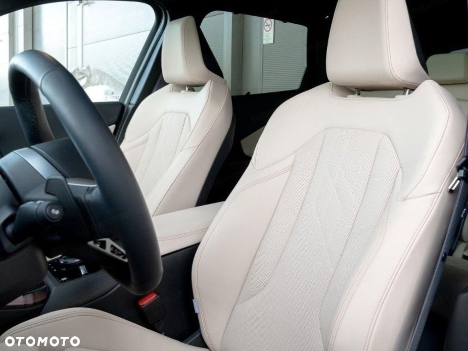 BMW X3 xDrive20 mHEV - 8