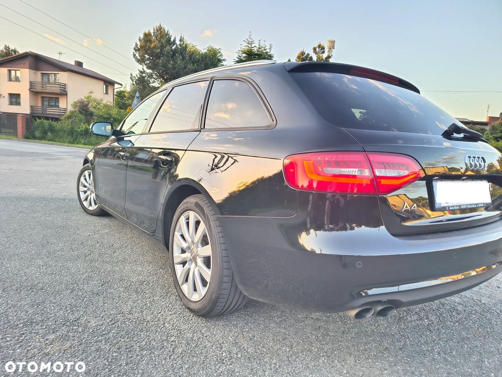 Audi A4 Avant - 12