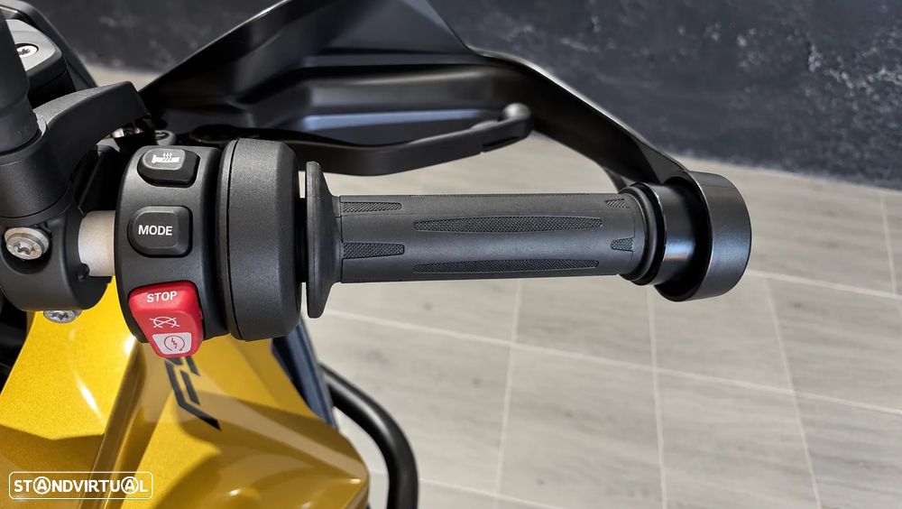 BMW F 900 XR - 8