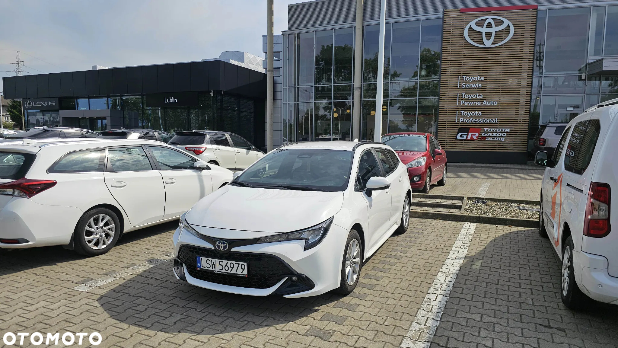 Toyota Corolla 1.8 Hybrid Comfort - 3