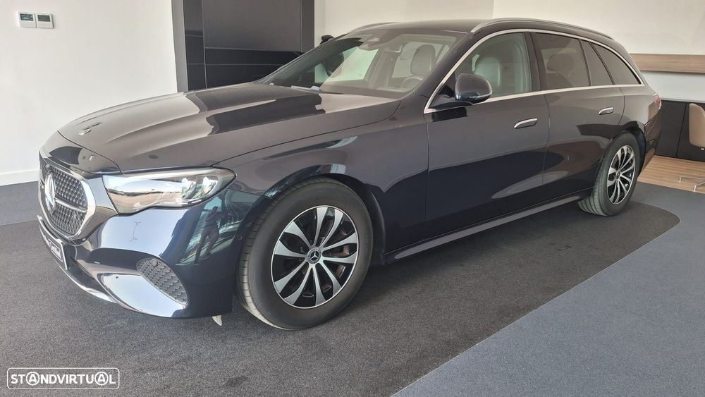Mercedes-Benz E 220 - 4