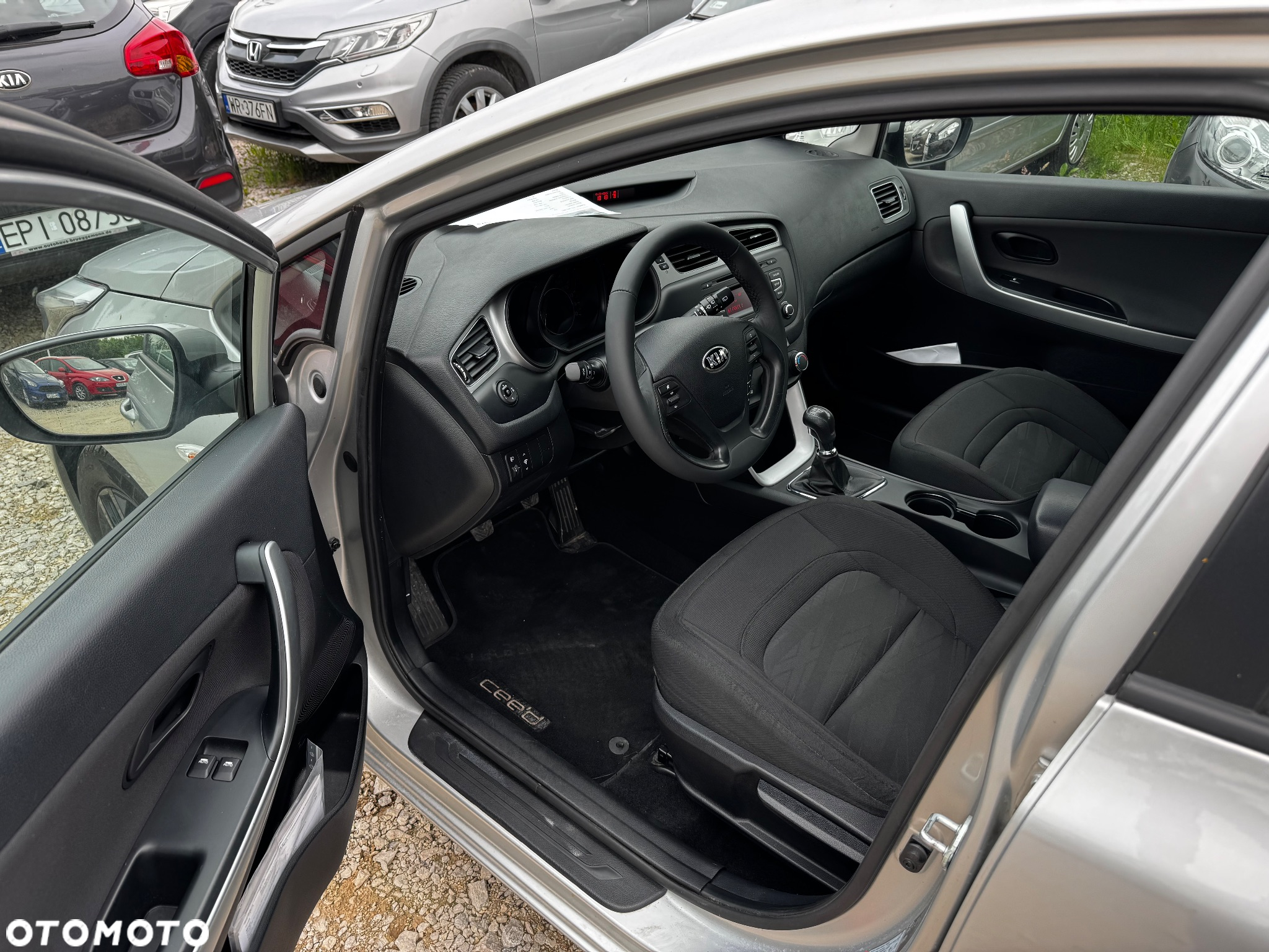 Kia Ceed 1.4 CVVT Attract - 21