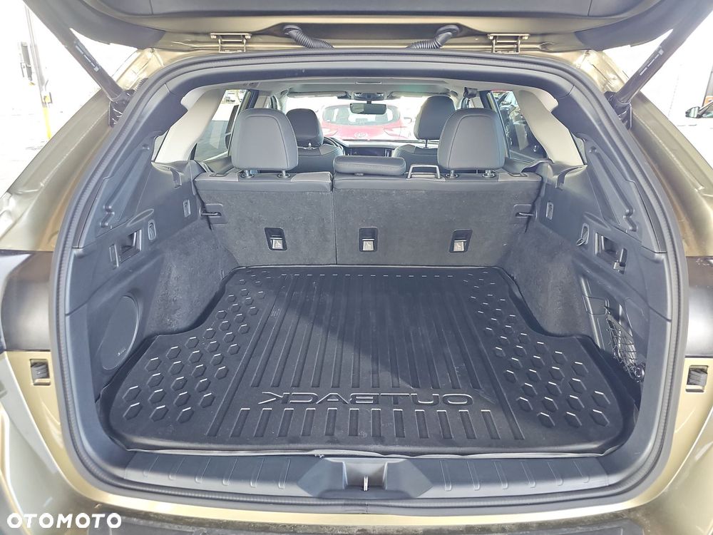 Subaru Outback - 12