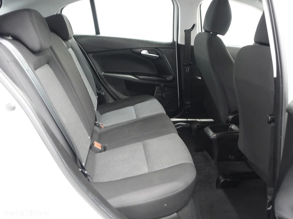 Fiat Tipo 1.4 16v Easy - 25