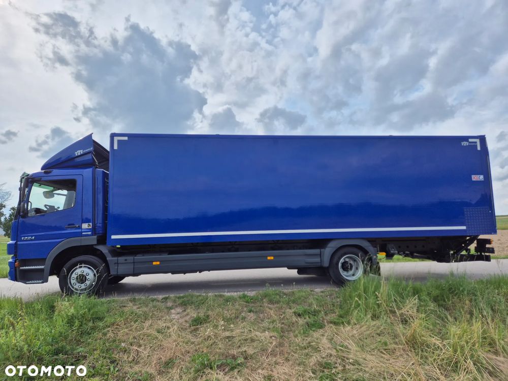 Mercedes-Benz Atego 1224 z Niemiec 9m kontener izoterma podział manual 1222 okazja - 41