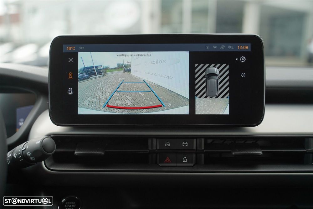 Jeep Avenger 1.2 GSE T3 Summit - 24