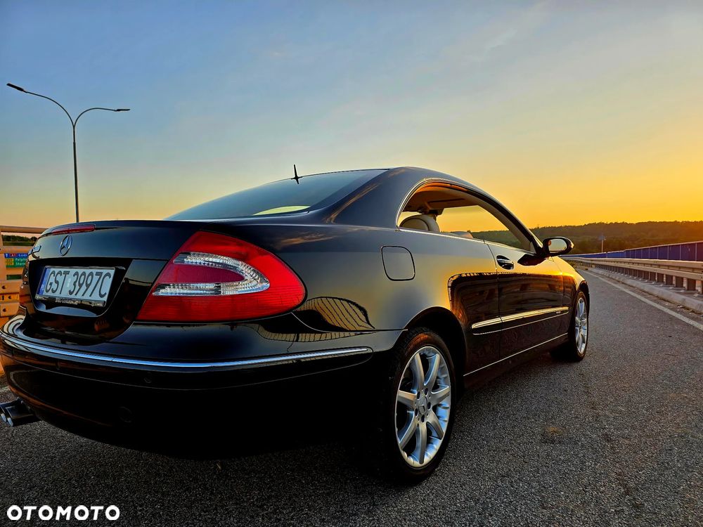 Mercedes-Benz CLK 500 Elegance - 4