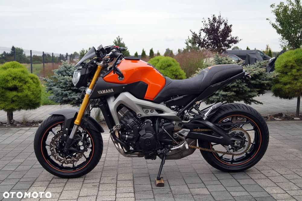 Yamaha MT - 7
