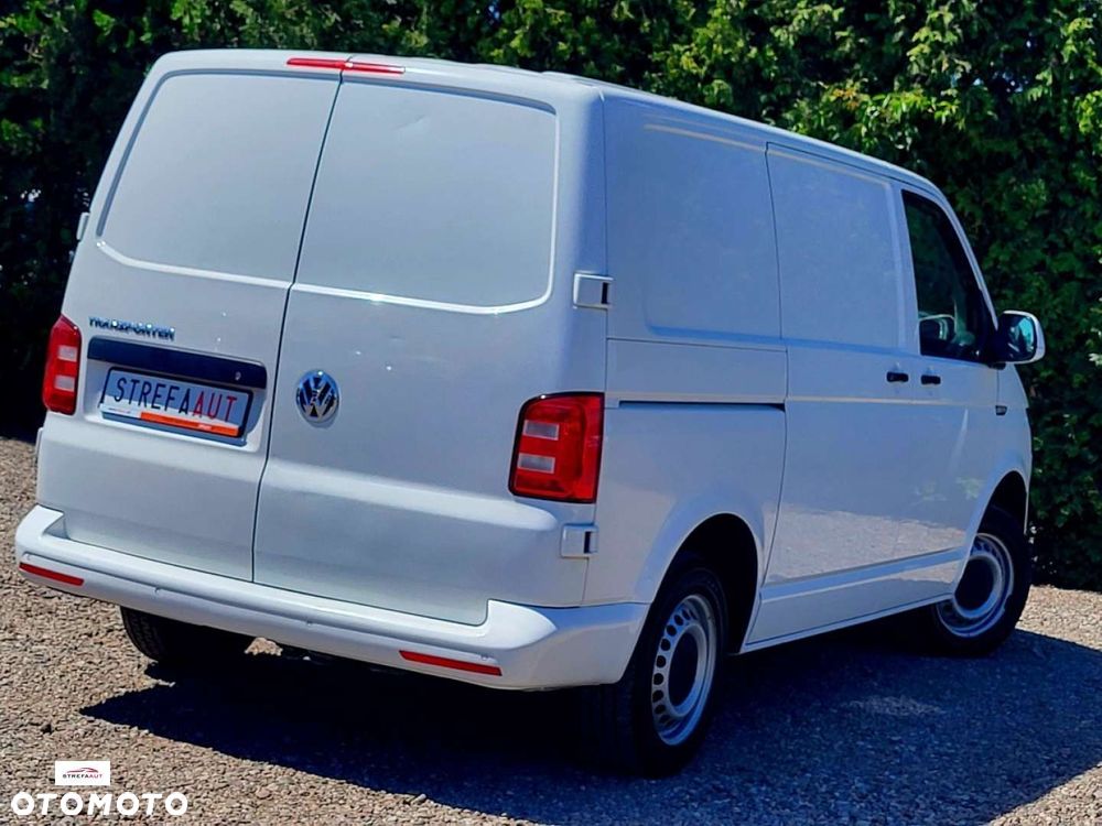 Volkswagen Transporter - 4