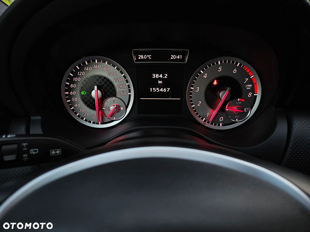 Mercedes-Benz Klasa A 200 (BlueEFFICIENCY) Urban - 37