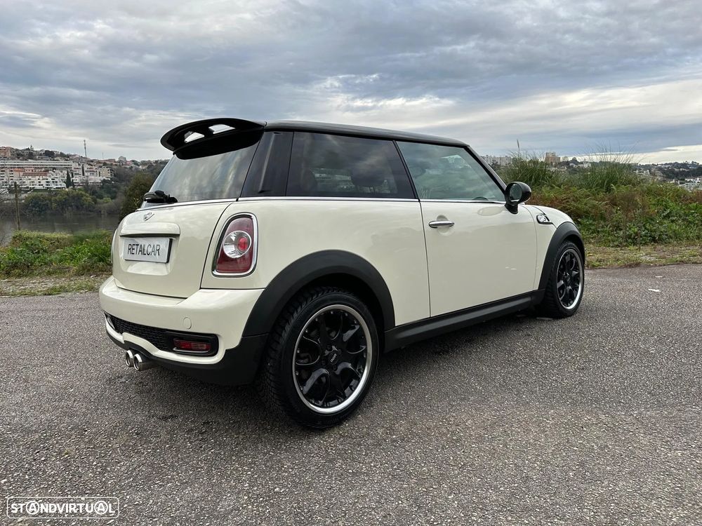 MINI 3 Portas Cooper SD - 8