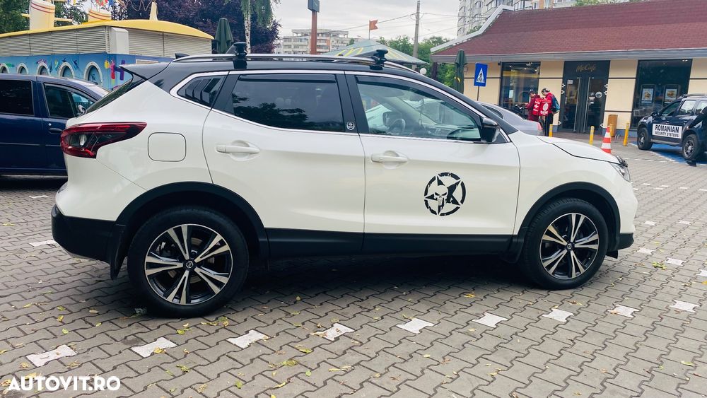 Nissan Qashqai 1.3 157CP 2WD N-Connecta - 19