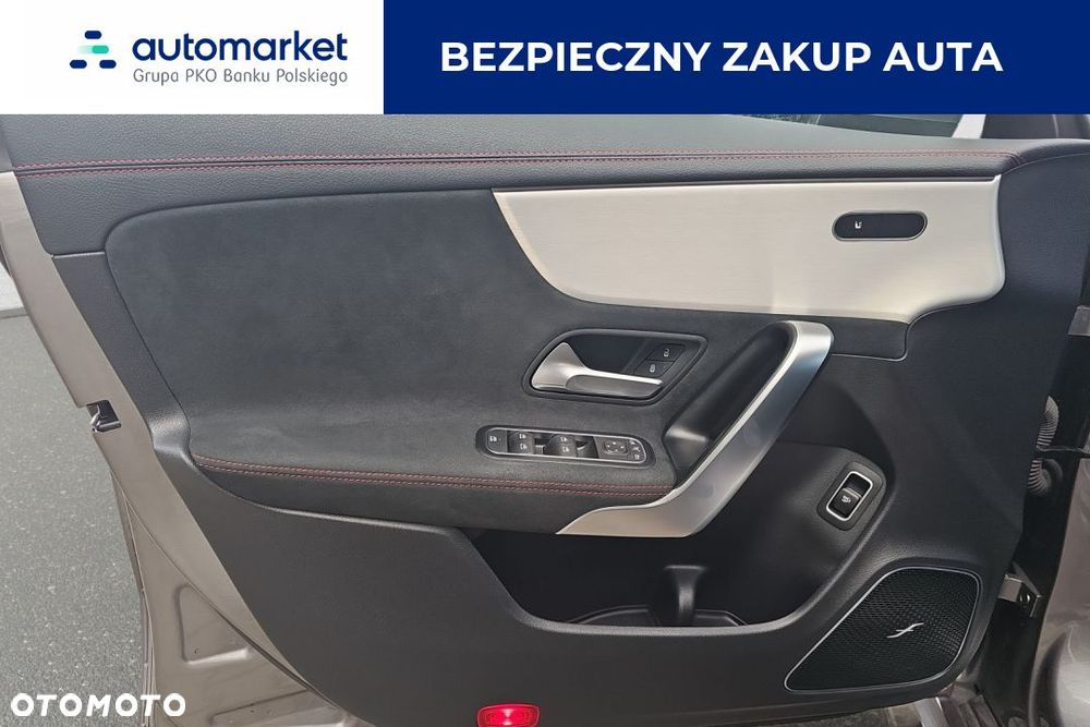 Mercedes-Benz CLA 200 d 4-Matic 8G-DCT - 11