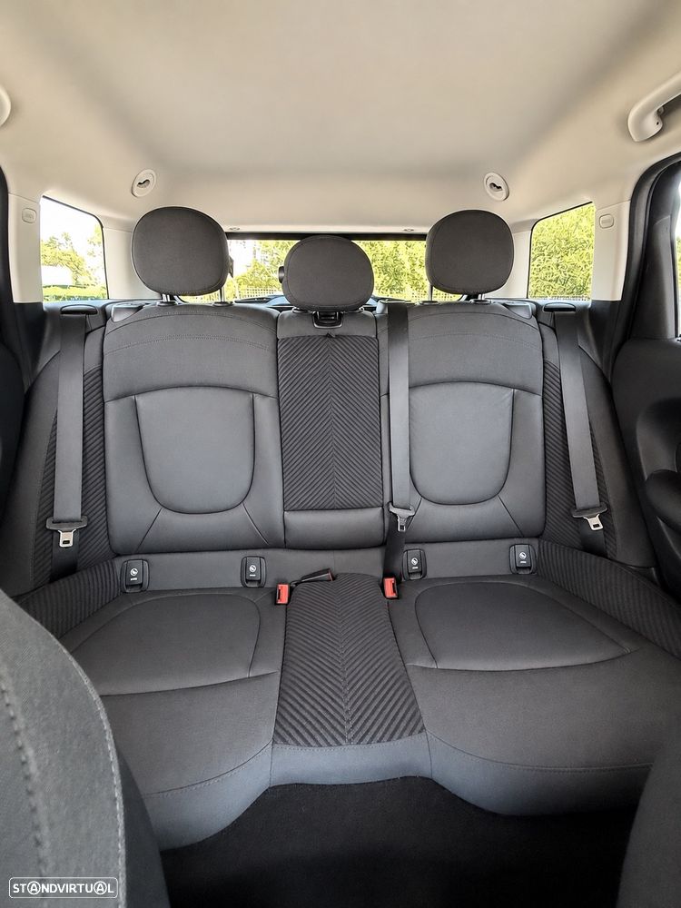 MINI Clubman One D - 6