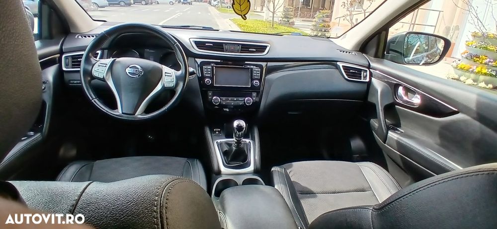 Nissan Qashqai 1.6 DCI ALL-MODE 4x4i TEKNA - 10