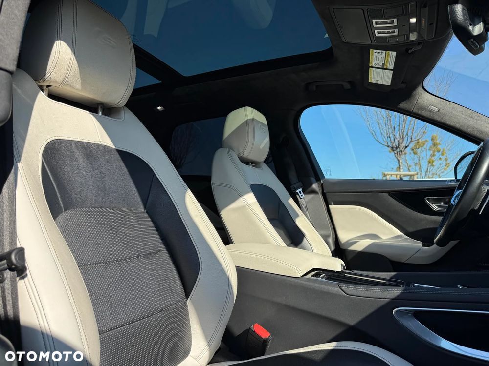 Jaguar F-Pace 3.0 V6 AWD S - 14