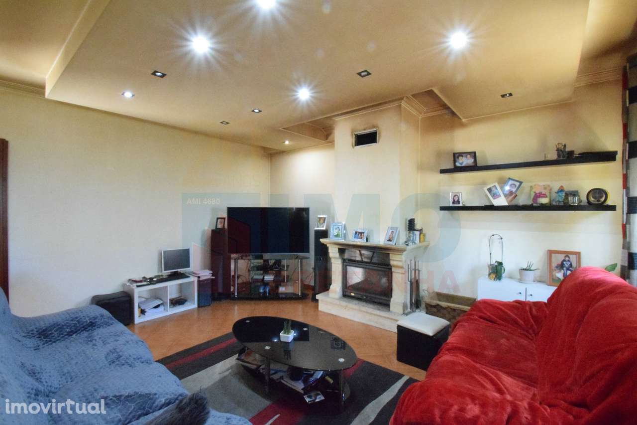 Andar Moradia V3 c/ Terraço e Garagem - Penedos Altos - Grande imagem: 5/28