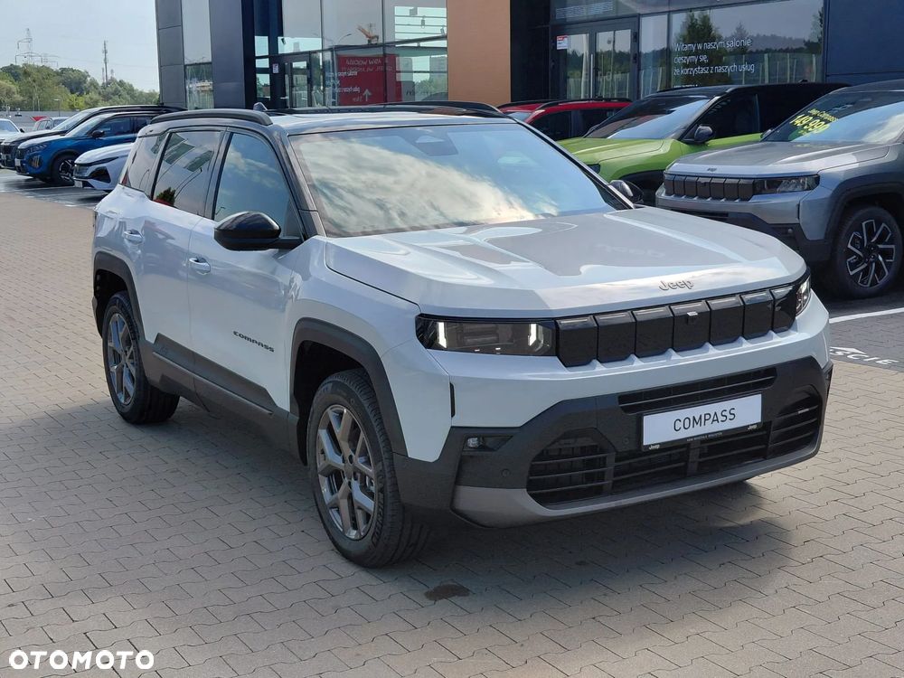 Jeep Compass - 2