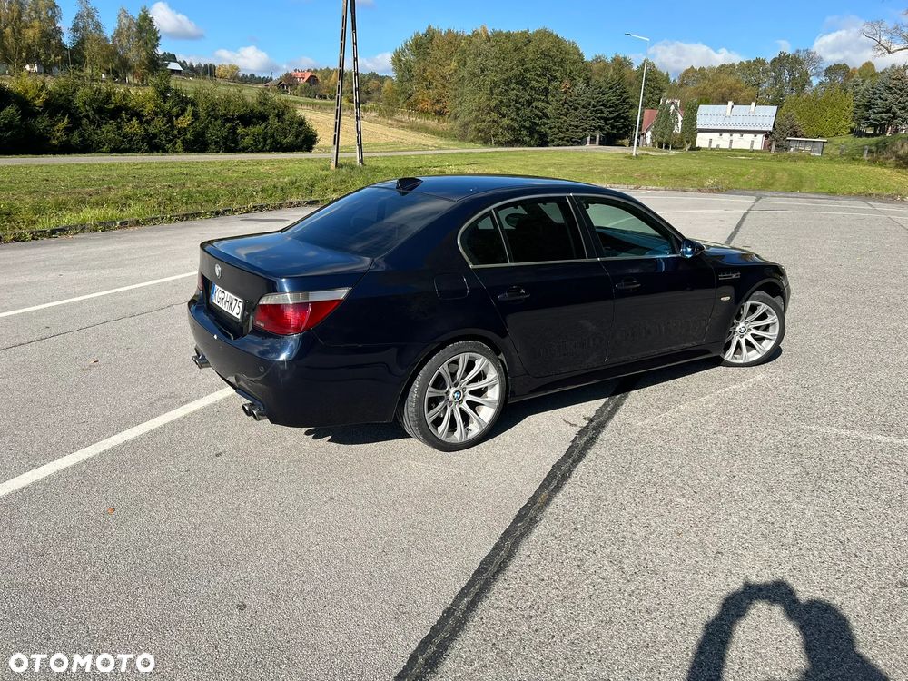 BMW 5 Series 2004 photo 5