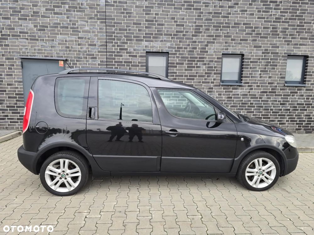 Skoda Roomster 1.6 TDI DPF Scout PLUS EDITION - 8