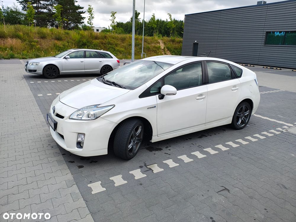 Toyota Prius 1.8 HSD Luna - 13