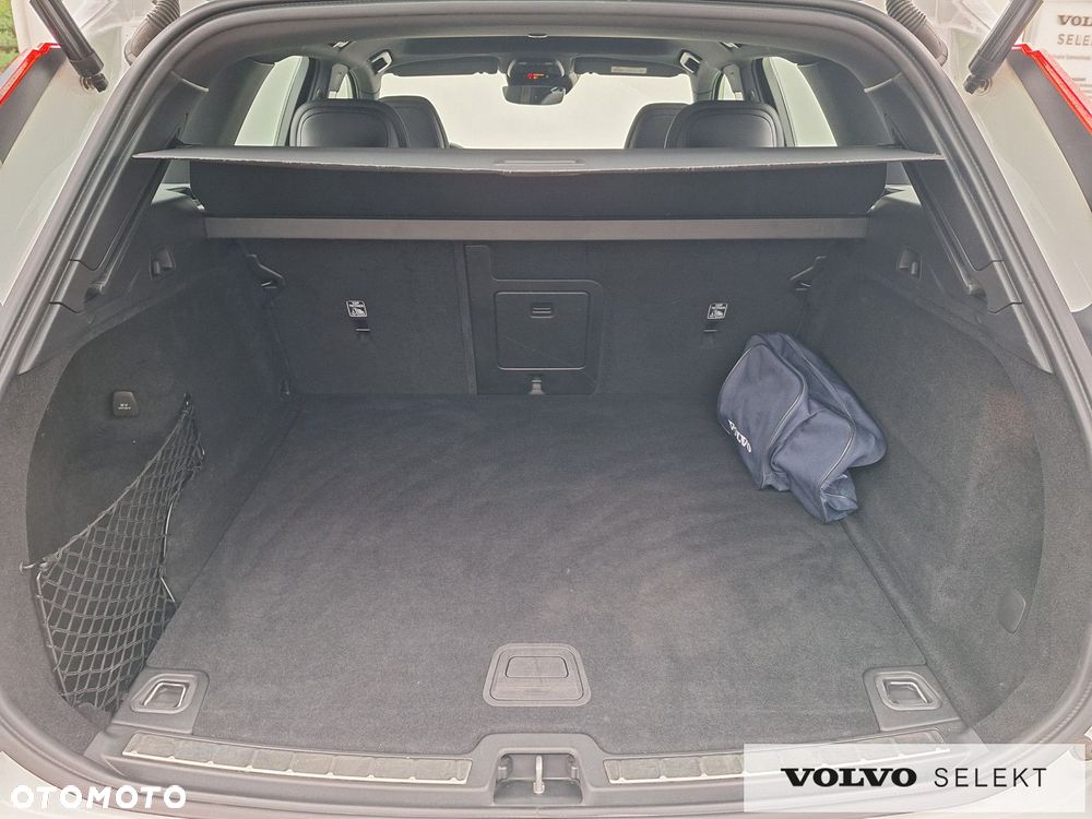 Volvo XC 60 - 30